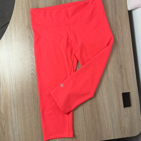 ALO Yoga Pink Leggings - Picture 2 of 10